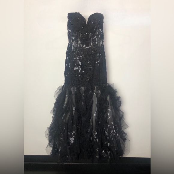 Jovani black/Silver size 8 - Picture 3 of 4
